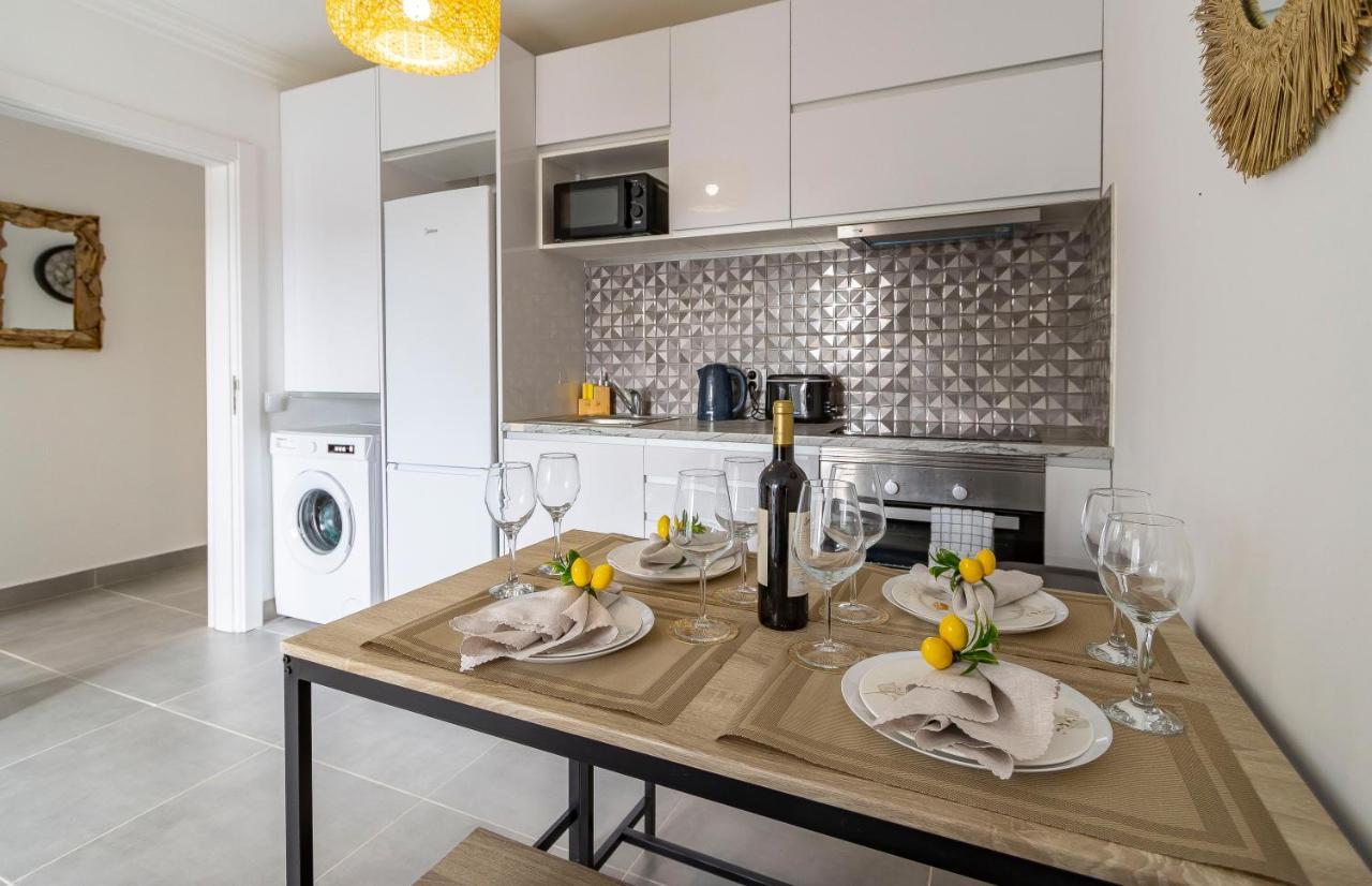 3 Minutes To The Beach, 2 Bedroom Amazing Apt With Balcony, Bbq Grill And Pool Sagres Bagian luar foto
