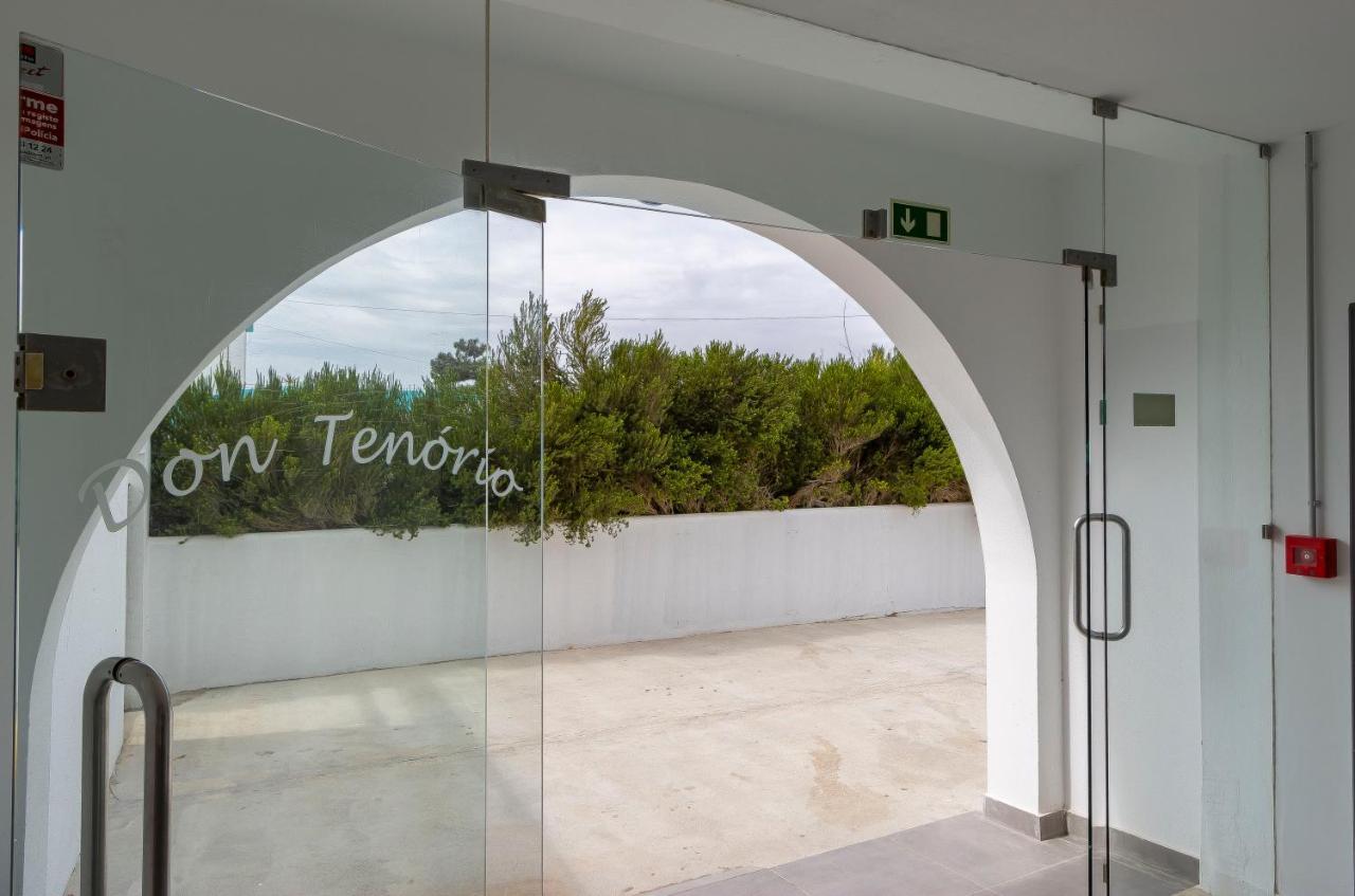 3 Minutes To The Beach, 2 Bedroom Amazing Apt With Balcony, Bbq Grill And Pool Sagres Bagian luar foto