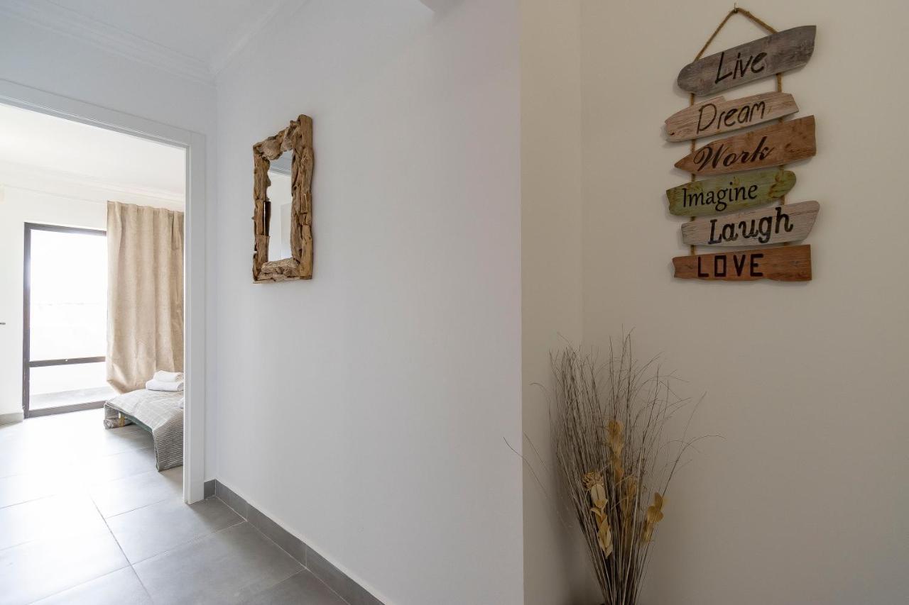 3 Minutes To The Beach, 2 Bedroom Amazing Apt With Balcony, Bbq Grill And Pool Sagres Bagian luar foto